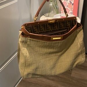 Large Zucca Peekaboo Bag